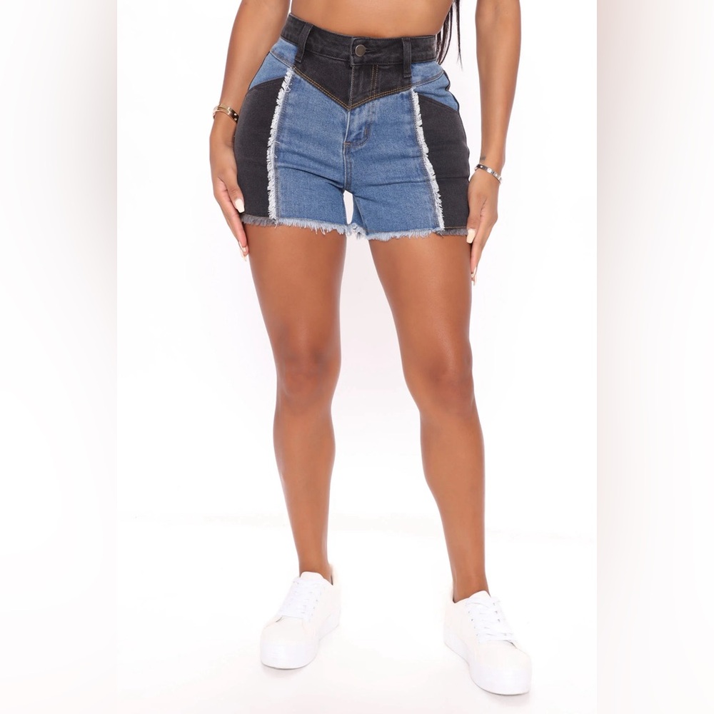 Brand new and never worn Denim Shorts Black/Blue from FASHIONNOVA.